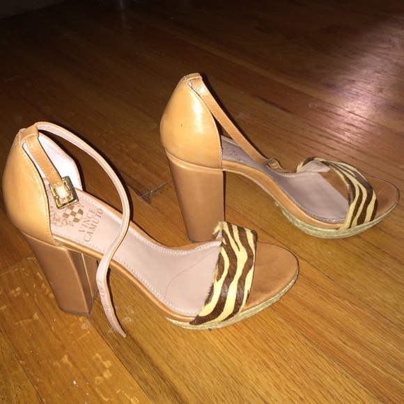 Vince Camuto heelies - Picture 2 of 3