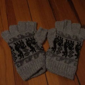 Hand knit fingerless gloves
