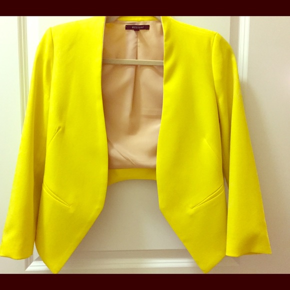 Bright Yellow Trendy Blazer