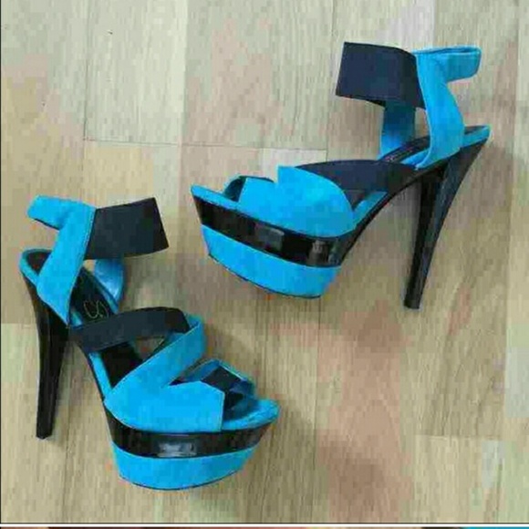 Jessica Simpson turquoise and black heels