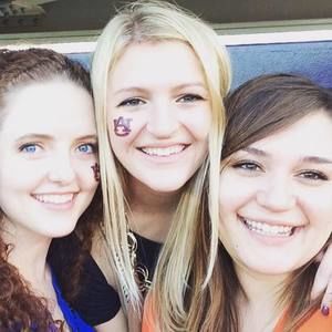 Meet your Posher, Brittney