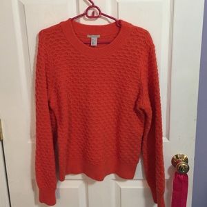 Cozy orange sweater 🍂🍊💛