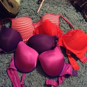 REGULAR BRAS