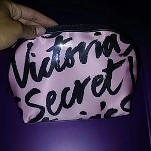 Porchialean's Closet closed 11/17