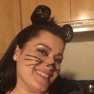 Meet your Posher, Cristina