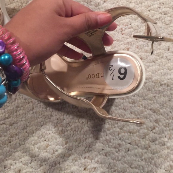 Heels - Picture 2 of 4