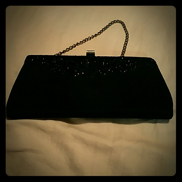 Antique black clutch