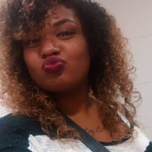 Meet your Posher, Candice