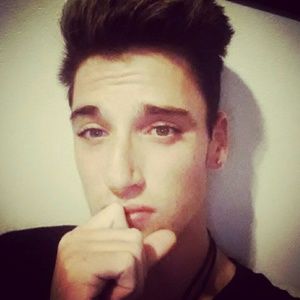 Meet your Posher, Blake