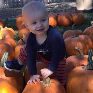 Meet your Posher, Caitlin