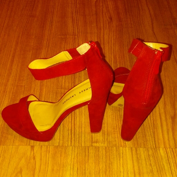 Red platform heels - Picture 5 of 5