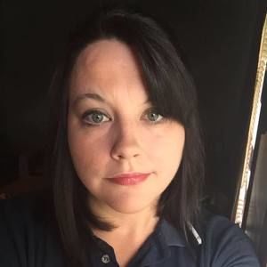 Meet your Posher, Holly