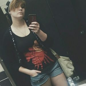 Meet your Posher, Madison