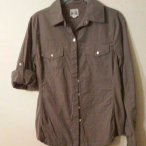 Converse Adjustable Sleeve Button Down Shirt
