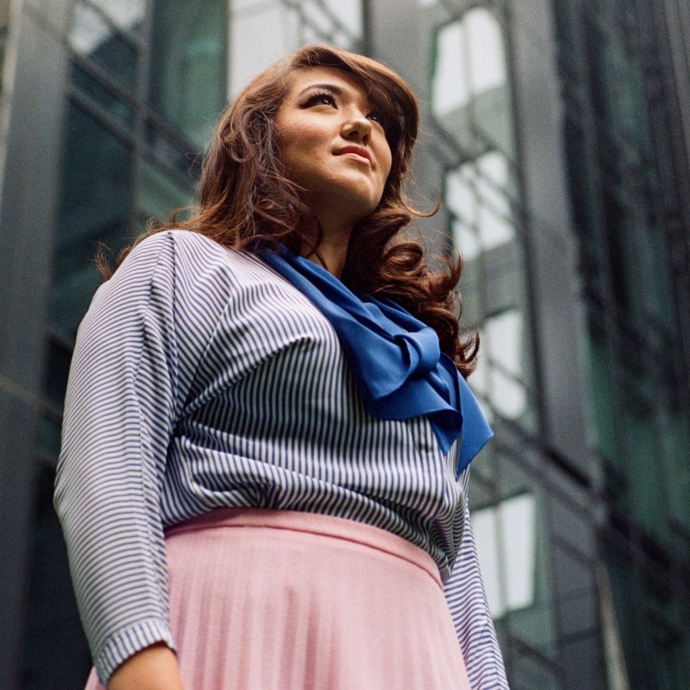 Meet your Posher, Angie