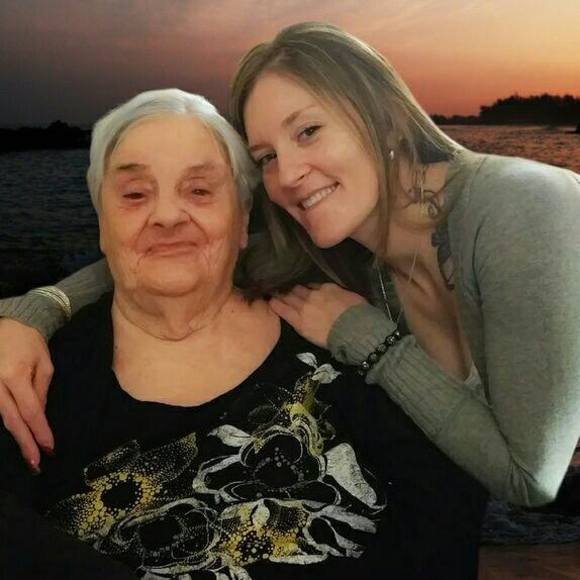 Meet your Posher, Rachel - Picture 1 of 1