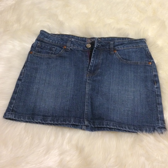Jean Mini Skirt 🛍
