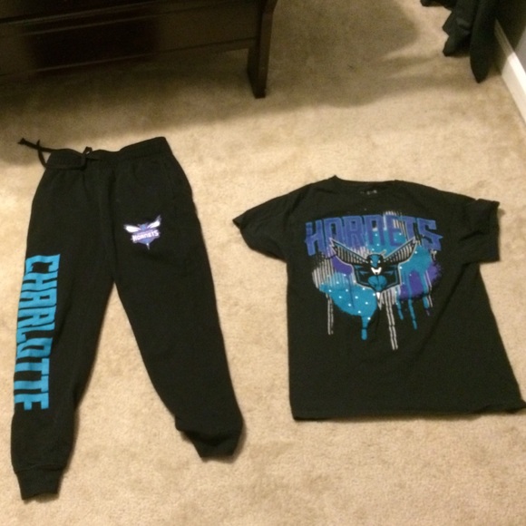 Charlotte hornets joggers and tee