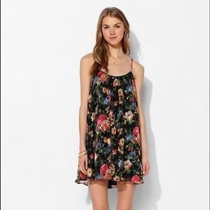 ❗️Discounted❗️Urban outfitters flower dress