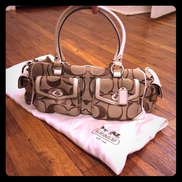 Coach canvas signature CC top handle bag