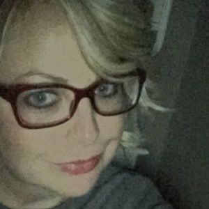 Meet your Posher, Jacquelyn