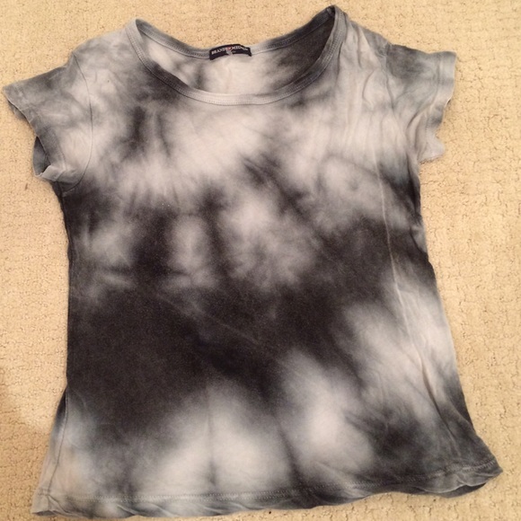 Black and white tye-dye crew neck