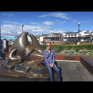 Meet your Posher, Eva