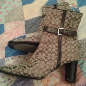 Coach sz. 6 Ankle Boots