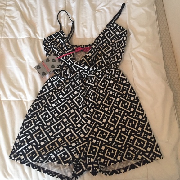 Monocrome romper NEW