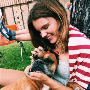 Meet your Posher, Aurora