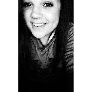 Meet your Posher, Kaylah