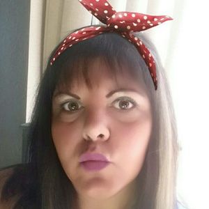 Meet your Posher, Wendy