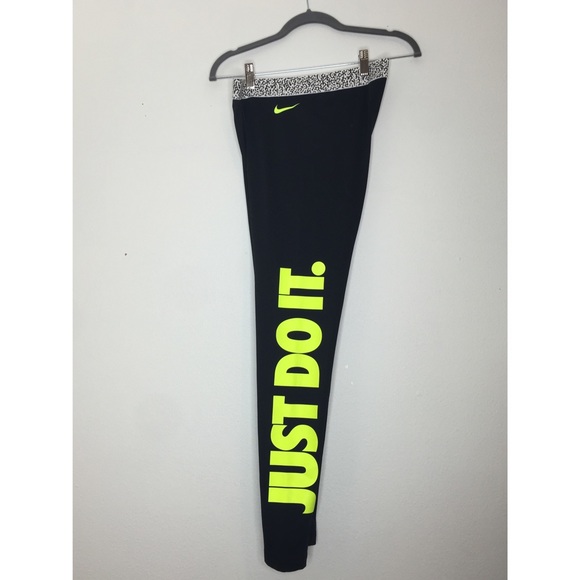 ❌SOLD❌ Nike running leggings ❌SOLD❌