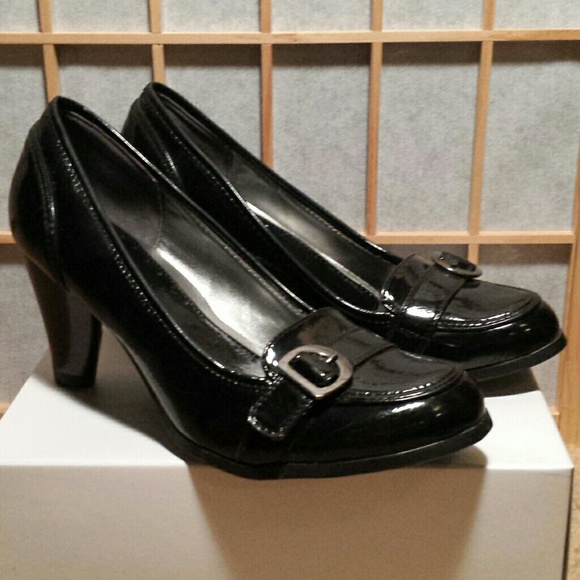 Bass Pattie High Heel Shoe