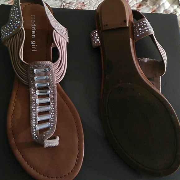 Sandals - Picture 2 of 2