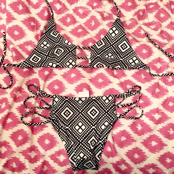Black and White bikini bathing suit - S