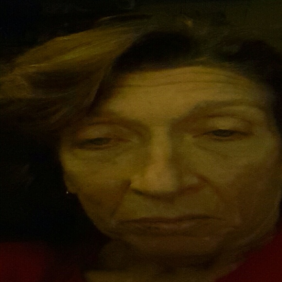 Meet your Posher, Denise - Picture 1 of 1