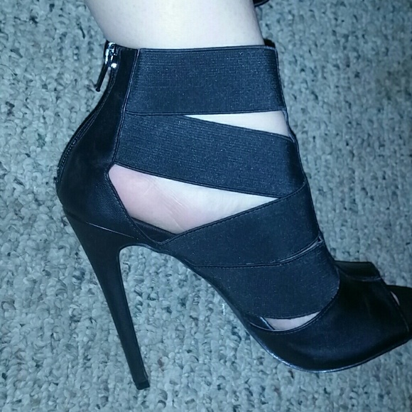 Steve madden stilettos - Picture 3 of 3