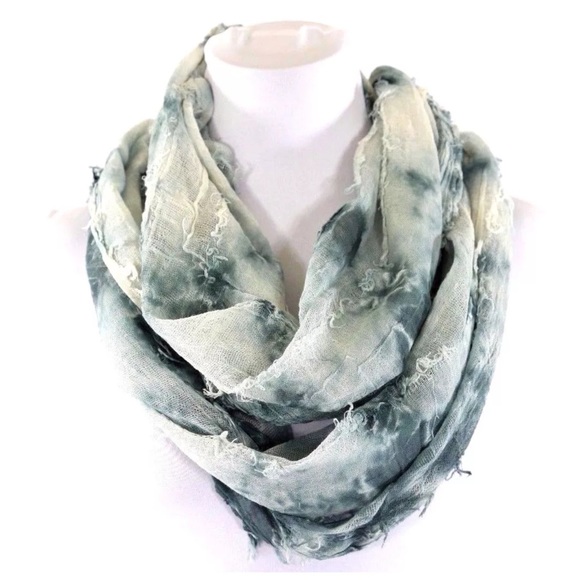 ‼️PRICE FIRM LAST CALL Ink Blue Tie Dye Scarf B26 - Picture 3 of 4