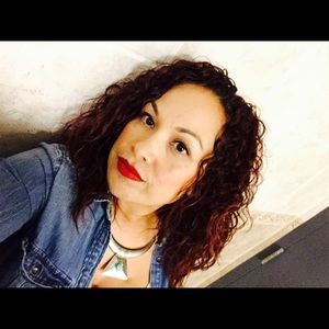 Meet your Posher, Georgina