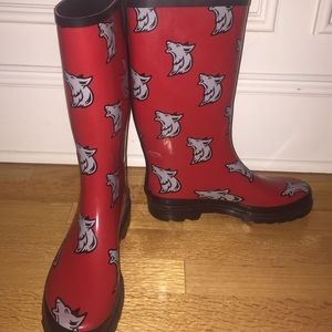 NWOT | NCSU themed rainboot | size 8 |