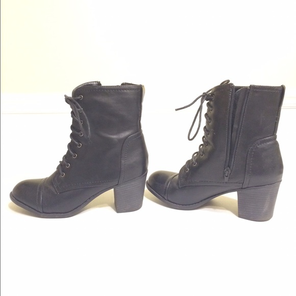 Black combat boots by Bamboo