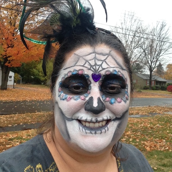 Meet your Posher, Kaleena - Picture 1 of 1