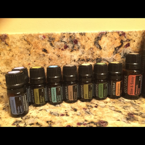 Doterra 5 and 15 ml oils.