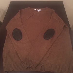 BCBG SWEATER