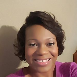 Meet your Posher, Nica