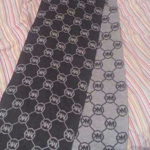 MK scarf