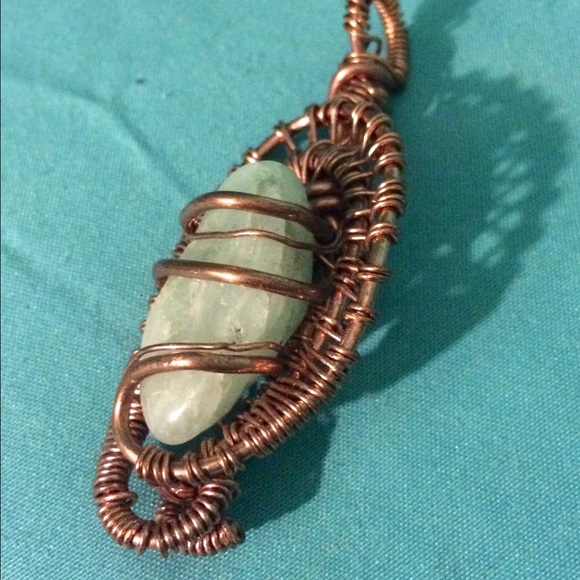 Jewelry - Picture 3 of 4