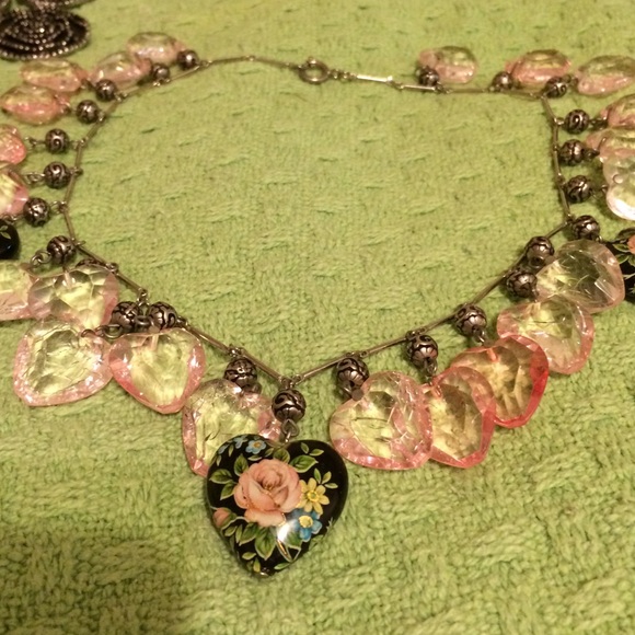 Jewelry - Picture 4 of 4