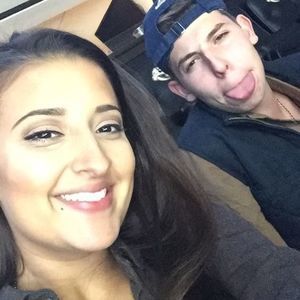 Meet your Posher, Cassandra